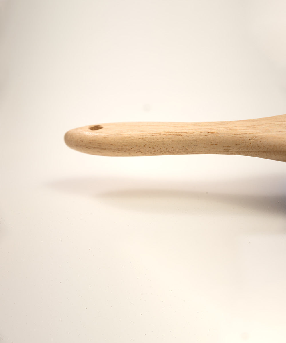 Traditional Wooden Bucket & Hoof Brush - Medium Stiff