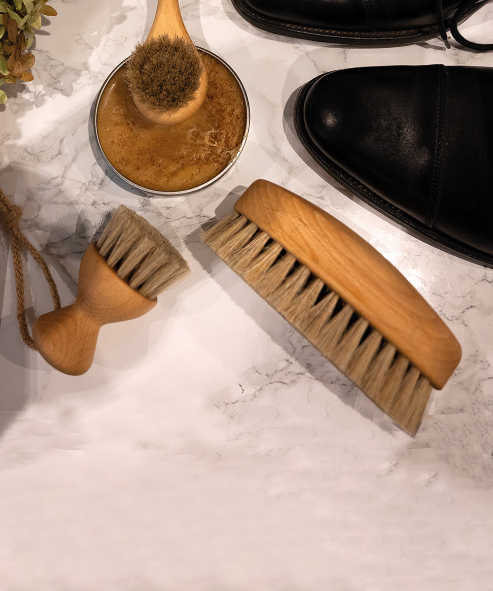 Natural by Hillbrush Large Shoe Shine Brush - Soft