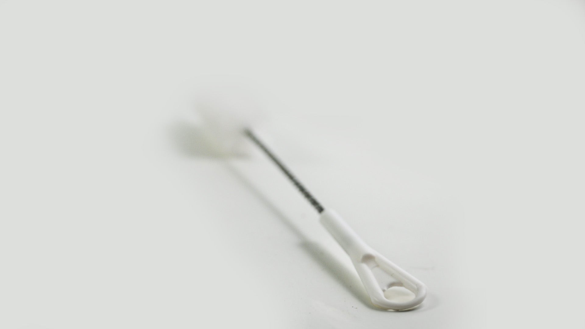 Everyday Bottle Cleaning Brush (1/4 Pint) - Medium Stiff