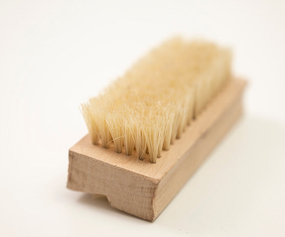 Traditional Nail Brush - Medium